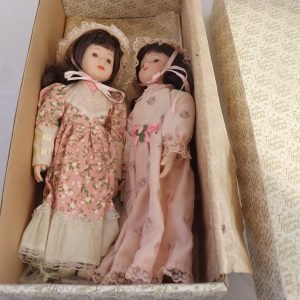 LOT 222 - Franklin Heirloom Vintage Dolls