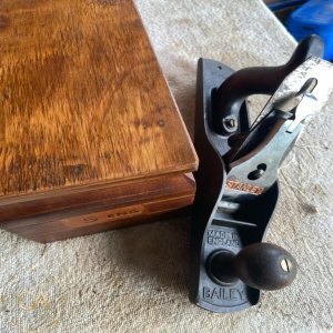 LOT 30 - Vintage Bailey Metal Hand Plane Made in England with Wooden Box
