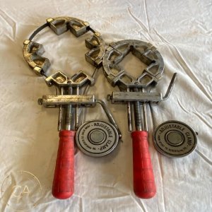 LOT 286 Adjustable Band Clamps
