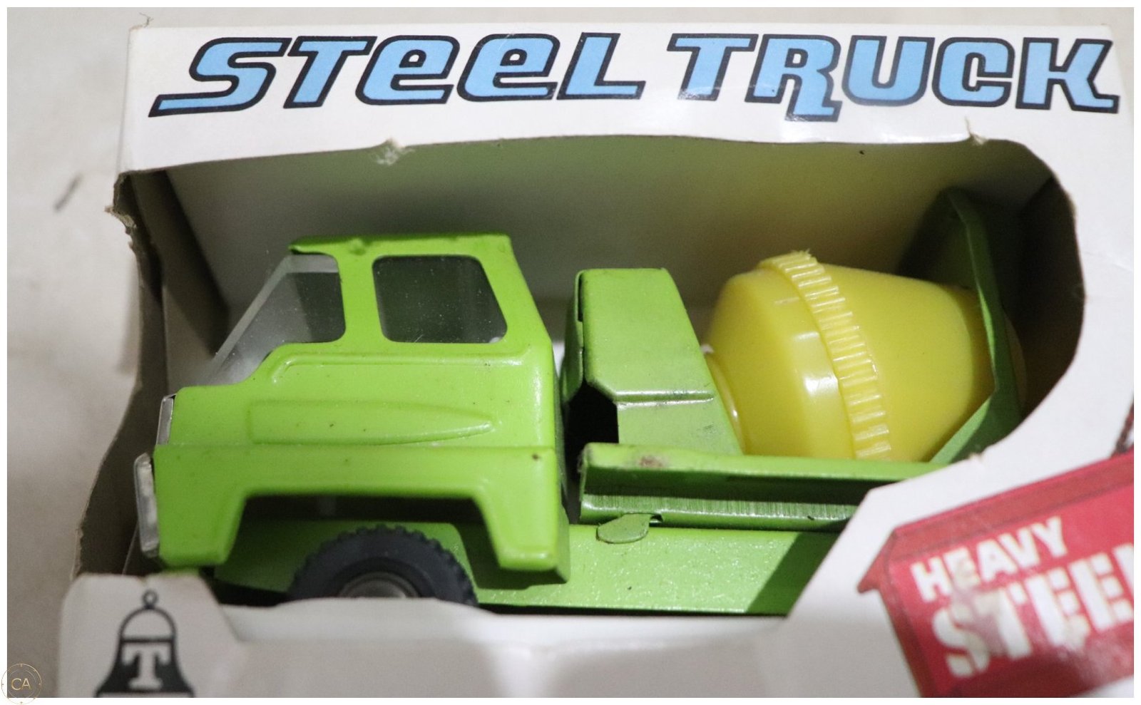 Lot 0338 - Vintage Tsukuba Steel Truck – Mixer (Boxed, Made in Japan) (image 5)