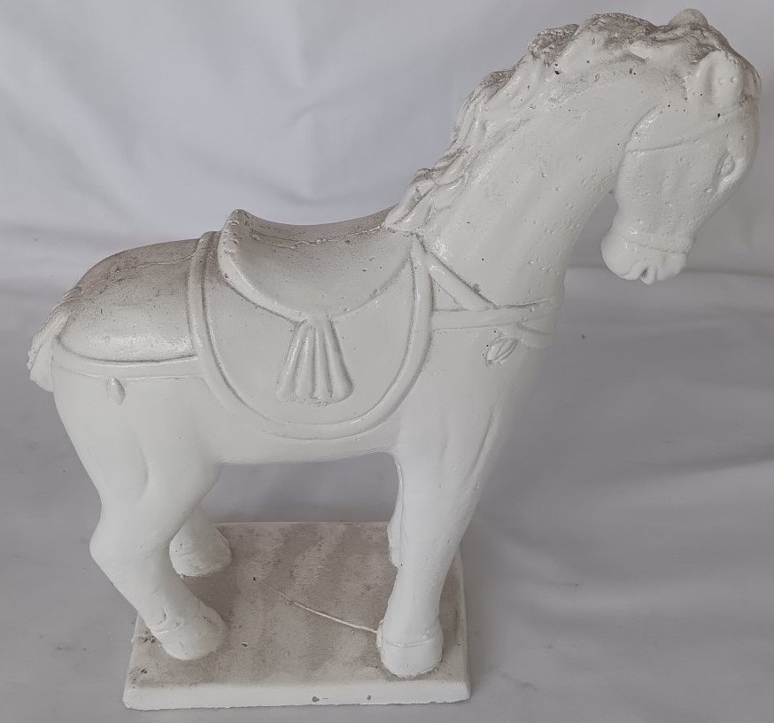 LOT 105 - White Plaster/Resin Horse Statue – Classic Equestrian Decor - Image 2