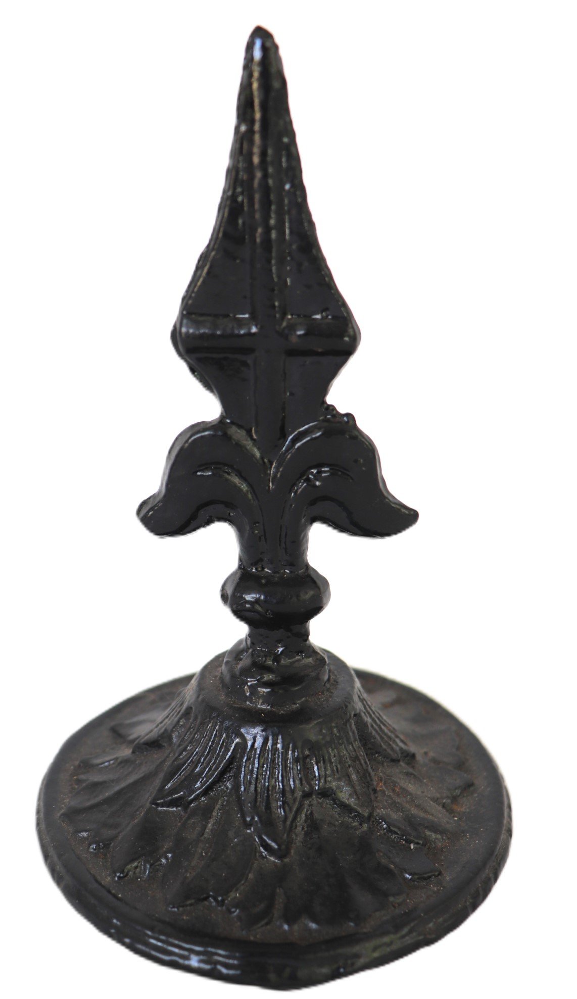 Lot FRZ-0044 - Cast Iron Fleur-de-Lis Finial Ornament (image 2)