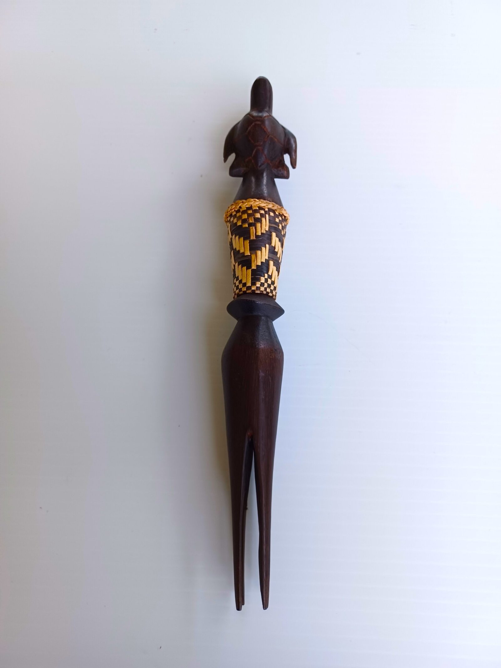 Melanesian/Oceanic carved hair fork / hair pick - Image 2