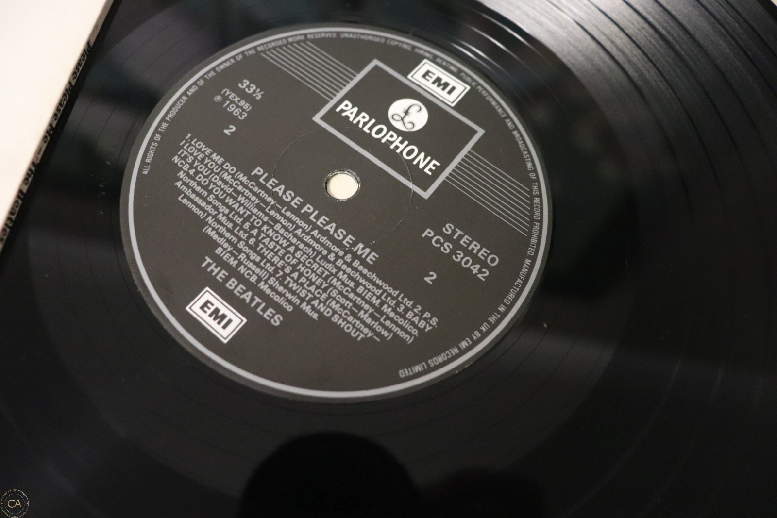 LOT 090 - The Beatles Please Please Me UK Press Stereo - Image 4