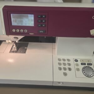 PFAFF QuiltStyle sewing machine front view