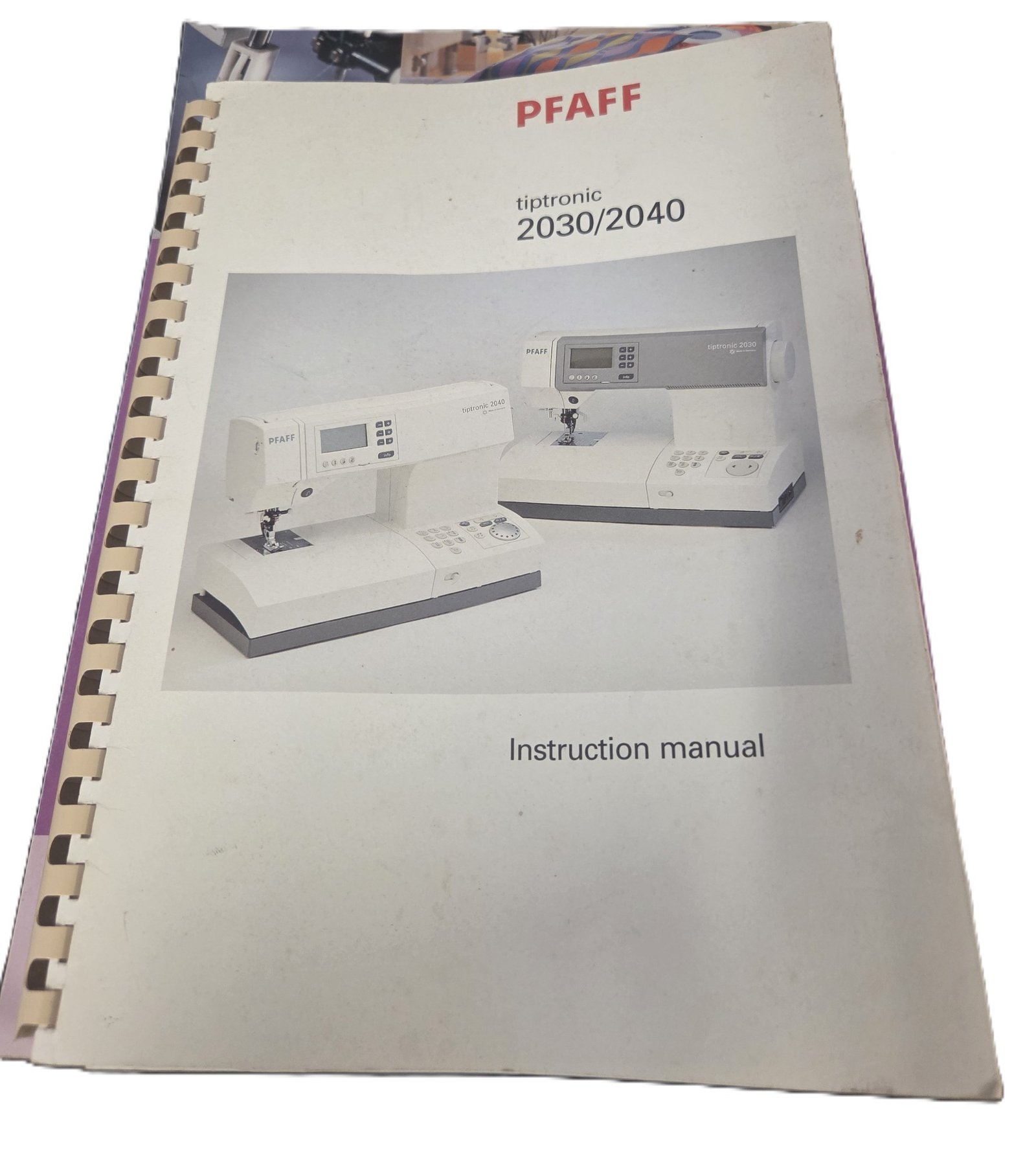 PFAFF QuiltStyle digital sewing machine with LCD panel