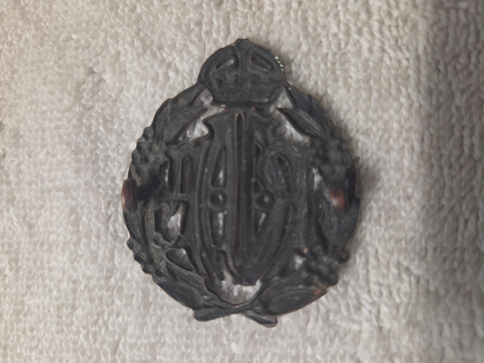 Royal South African Police cap badge front view