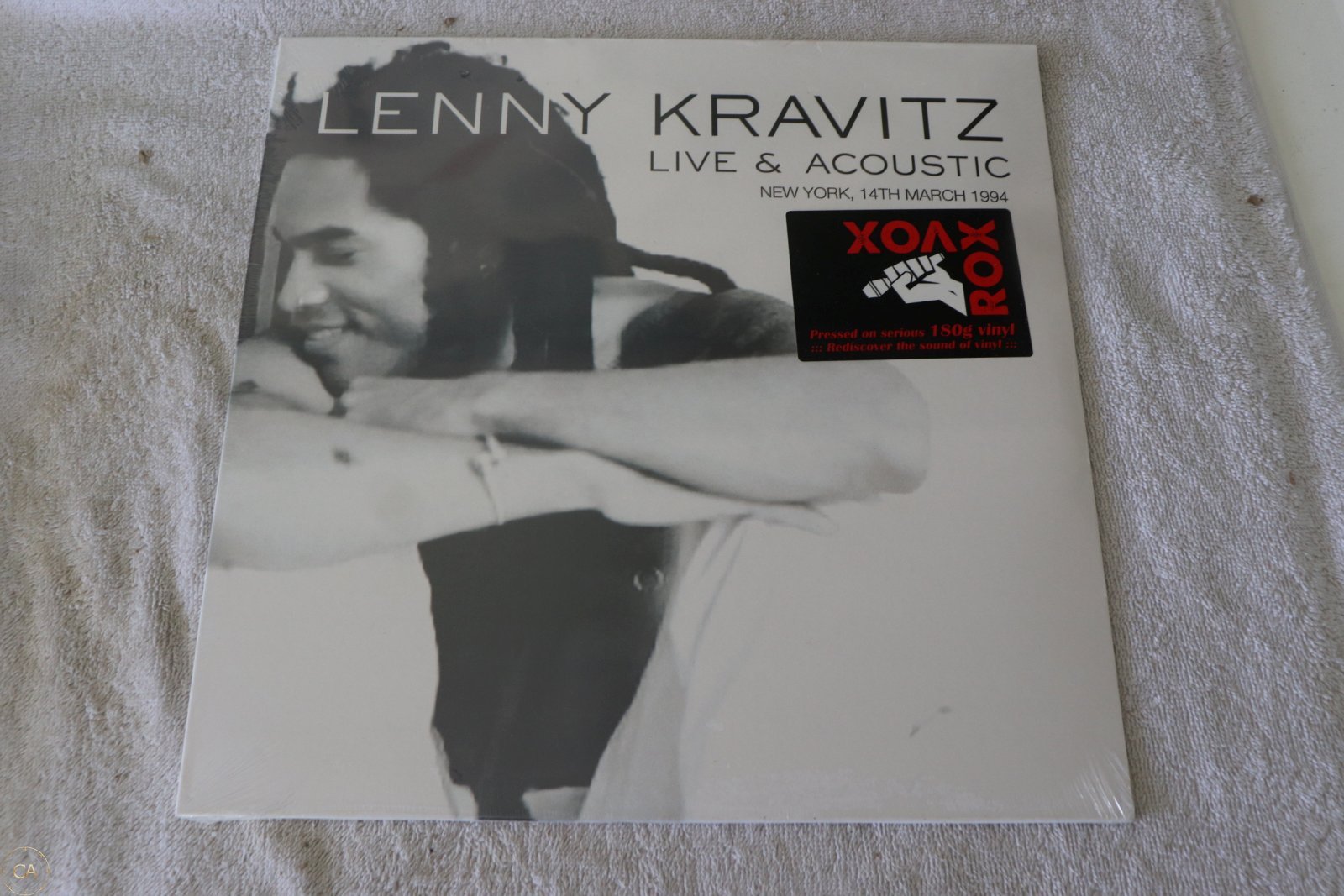Lenny Kravitz Live and Acoustic vinyl album cover