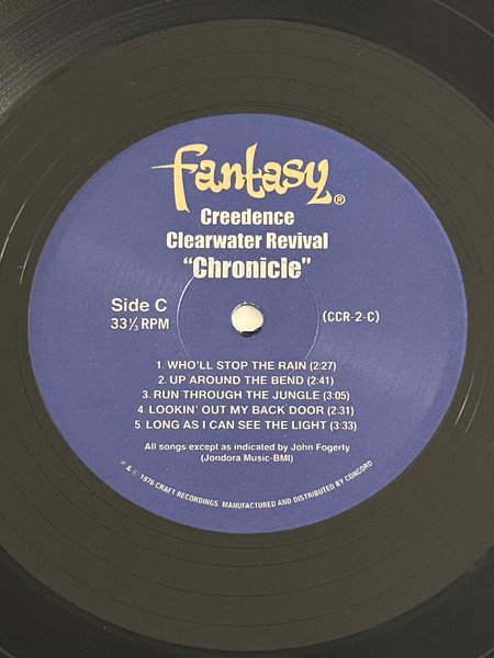 Lot MM-0200 - Creedence Clearwater Revival – Chronicle: The 20 Greatest Hits (Double LP Vinyl) (image 3)