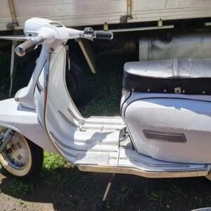Lambretta GP200 side profile classic scooter
