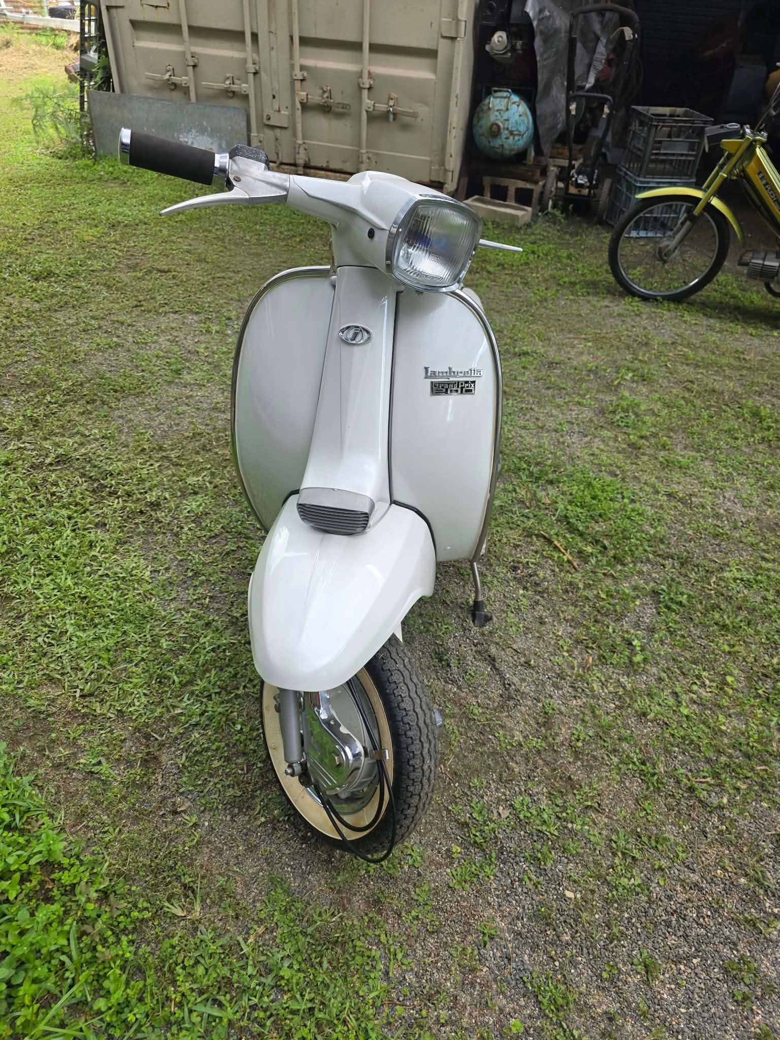 Vintage Lambretta GP200 detail