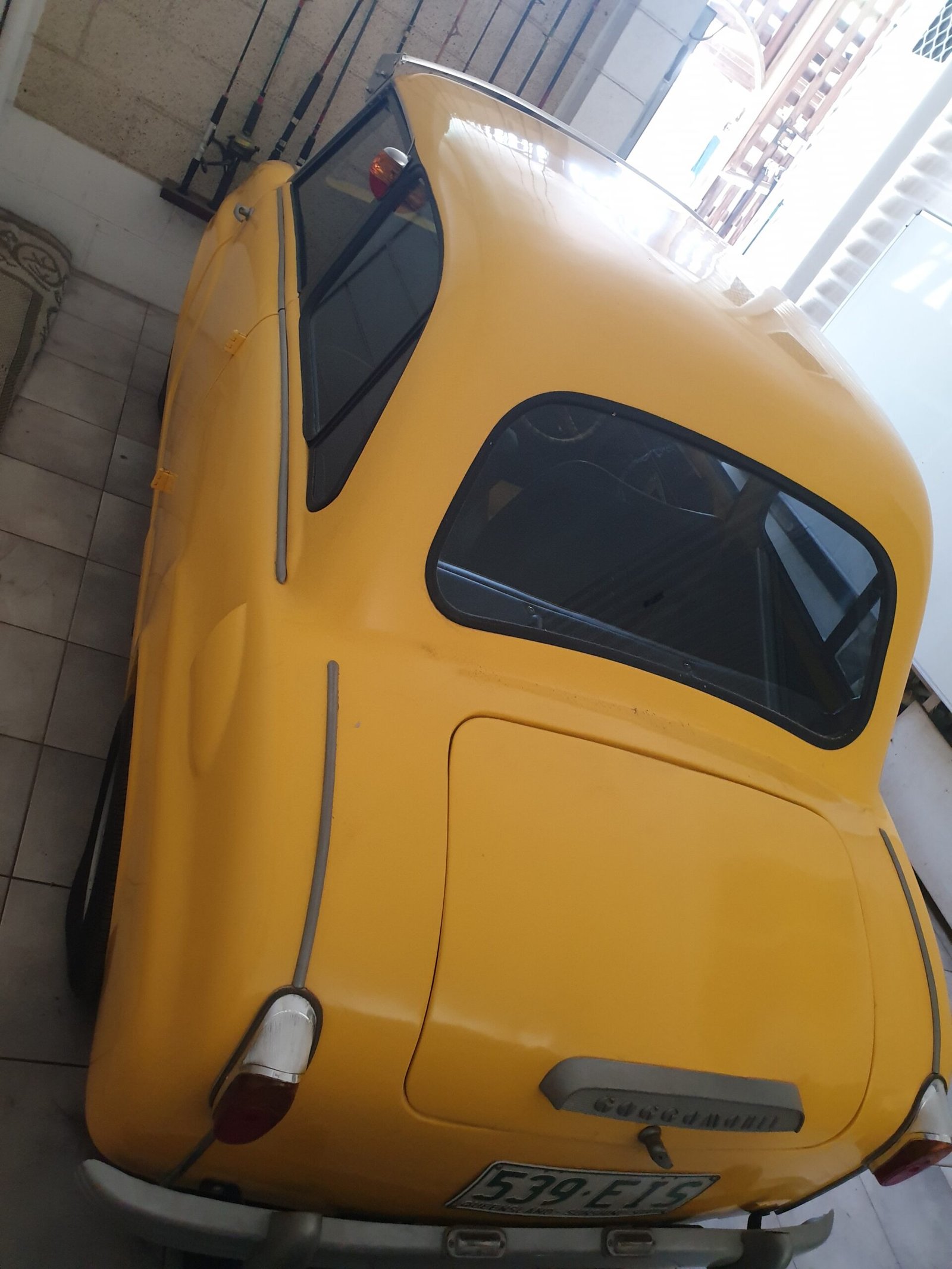 Goggomobil side profile vintage car