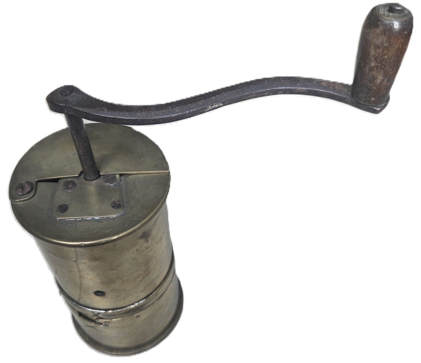LOT 181 – WWI Berndorf 1917 Brass Shell Trench Art Coffee Grinder