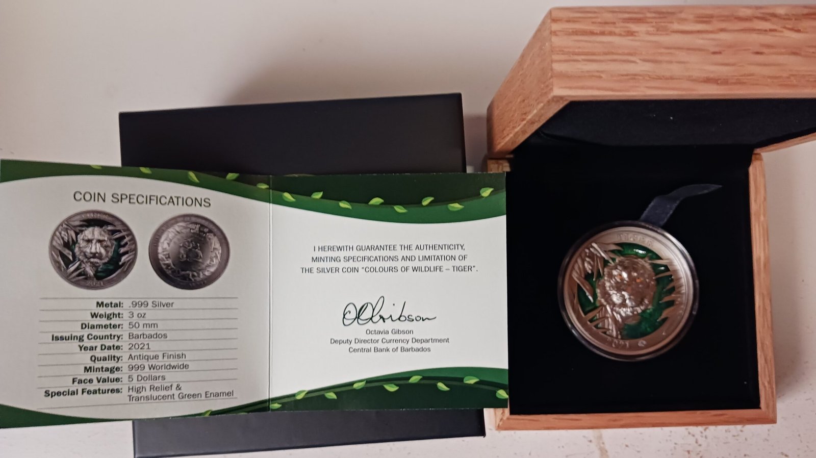 LOT081 2021 Colours of Wildlife Tiger 3oz Silver High Relief Coin