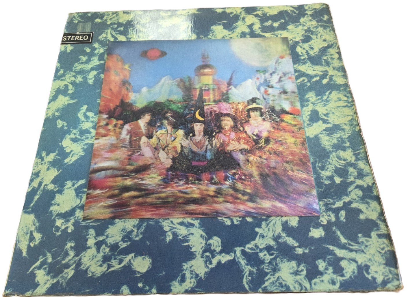LOT032 The Rolling Stones Their Satanic Majesties Request front cover