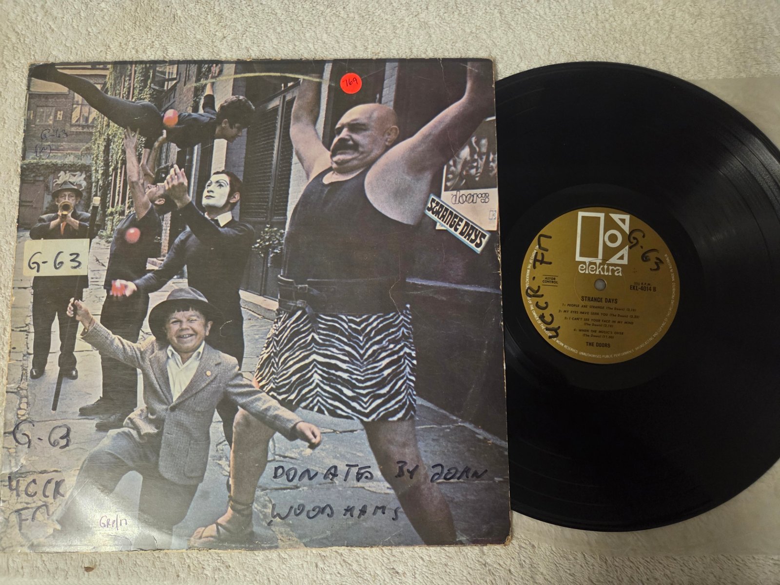 The Doors Strange Days LP front cover