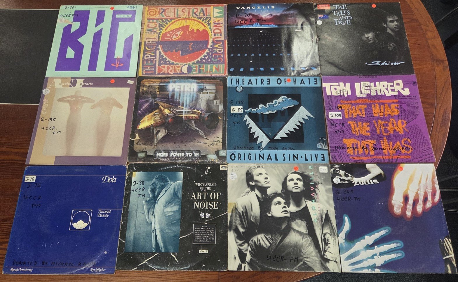 Collection of assorted 12 inch vinyl records lot 201