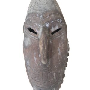 Front view of Papua New Guinea hook nose tribal mask