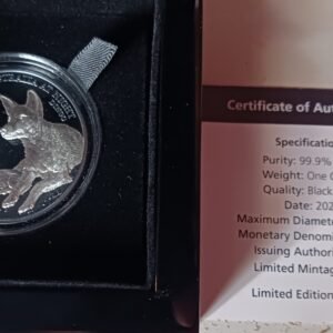 LOT110 Australia at Night Dingo 2021 $1 Fine Silver Black Proof Coin