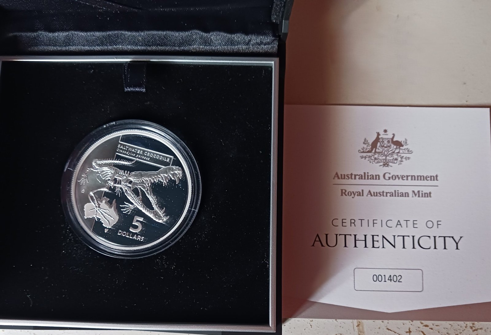 LOT115 Royal Australian Mint Saltwater Crocodile $5 Silver Proof Coin - Image 2